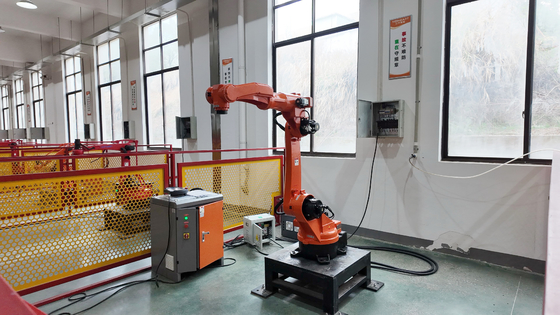 6-Achsen-Roboterarm-Automatische Faser-3D-Laserschneidmaschine für Edelstahl-Lampenschirm-Automobil-Blech