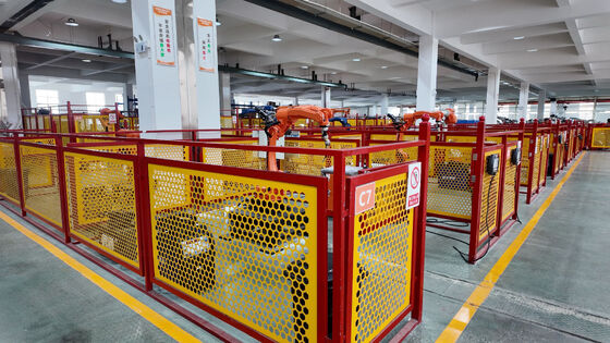 FANUC 6-Achsen-Roboterarm Automatische 3D-Faser-Schneidmaschine für Edelstahl-Lampenschirm 3D-Bearbeitung
